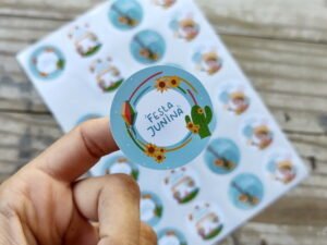 40-adesivos-festa-junina-5-cm-personalizados-011-etiqueta1-7e8ce64c897299a5e516563631507549-640-0